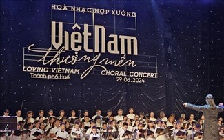“亲爱的越南”音乐会之旅为困境青少年带来欢乐