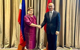 菲律宾和中国建立解决东海问题的新沟通渠道