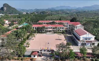 Pflege für Schüler der ethnischen Minderheiten im Kreis Cao Phong