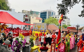 Das Fest des Tran-Quoc-Nghien-Tempels