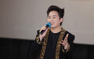 Sänger Tung Duong stellt sein MV zur Würdigung vietnamesischer Frauen vor
