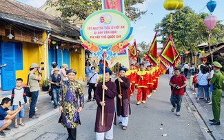Perayaan Cap Go Meh di Hoi An Diakui Sebagai Warisan Budaya Takbenda Nasional