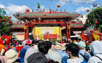Festival Pagoda Ba Thien Hau – Ciri Budaya Unik di Provinsi Binh Duong