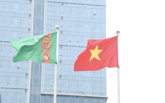 ASIAD 2023: Quốc kỳ Việt Nam tung bay tại Làng Á vận hội 