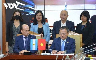 VOV, RTA sign TV cooperation agreement 