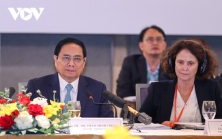 Vietnam Business Forum 2023: PM promises favorable conditions for enterprises