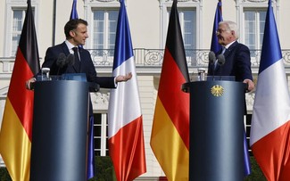 Germany, France emphasize strong ties between EU’s two biggest powers    