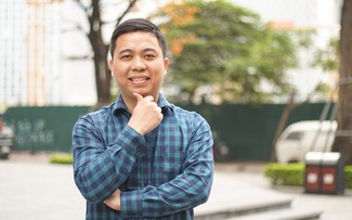 Young entrepreneur with passion to develop Vietnamese brand IT products