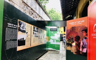 Martyrs’ tribute exhibition at Hoa Lo Prison relics site