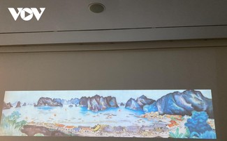 “Our country” exhibition offers experience of enjoying art works through digital technology