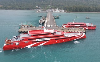 HCMC-Con Dao highspeed passenger ship makes maiden voyage