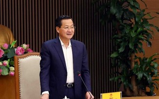 Phó Thủ tướng Lê Minh Khái chủ trì cuộc họp về tăng trưởng tín dụng