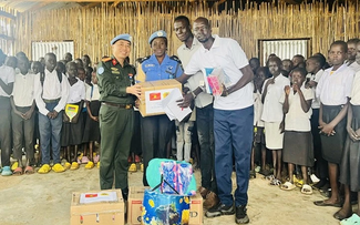 Вьетнамская полиция провела благотворительное мероприятие в помощь детям в Южном Судане 