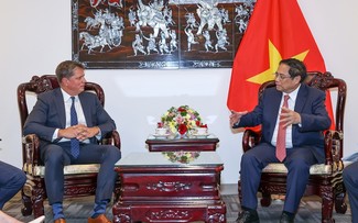 Primer ministro de Vietnam se reúne con ejecutivos de grandes empresas estadounidenses