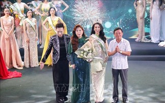 Dinh Thi Hoa se corona como Miss Embajadora de Turismo de Vietnam 2024