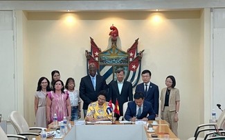 Vietnam y Cuba intensifican cooperación en educación