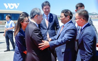 Primer ministro vietnamita inicia agenda en FEM y China