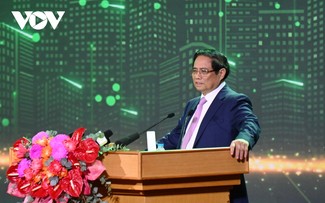 Premier urge a convertirse a Hung Yen en una provincia industrial moderna hasta 2030