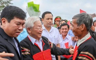 Secretario general Nguyen Phu Trong, en el corazón de su pueblo