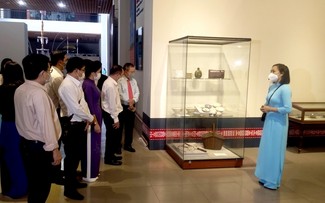 Les donateurs du musée de Dak Lak 
