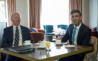 Rishi Sunak veut nouer des relations «étroites et franches» avec Joe Biden