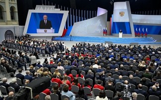 Vladimir Poutine met en garde les Occidentaux contre les conséquences de la présence de troupes de l’OTAN en Ukraine