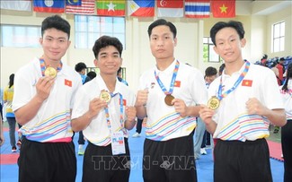 งานมหกรรมกีฬานักเรียนเอเชียตะวันออกเฉียงใต้: ทัพนักกีฬาเวียดนามคว้าได้ 27 เหรียญทองอยู่อันดับ 1 ในตารางเหรียญรางวัล