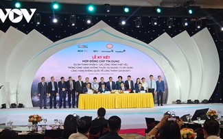 Thủ tướng Phạm Minh Chính dự Lễ ký kết hợp đồng cấp tín dụng cho Dự án Cảng hàng không quốc tế Long Thành