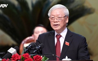 Trao tặng Huân chương Sao vàng cho Tổng Bí thư Nguyễn Phú Trọng