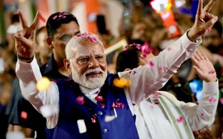 Вьетнам поздравил Индиюс успешным проведением всеобщих парламентских выборов 