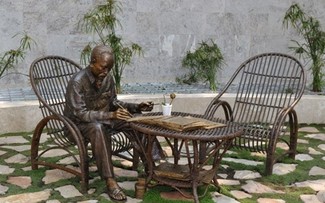 Thế giới tôn vinh, gìn giữ và phát huy di sản về Chủ tịch Hồ Chí Minh