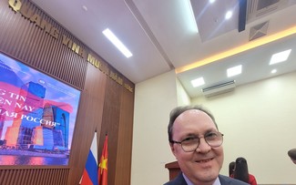 Đại sứ Nga Stepanovich Bezdetko: Chúng tôi muốn đem lại một xung lực mới cho mối quan hệ với Việt Nam