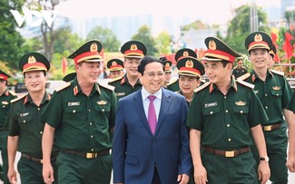 Премьер-министр Фам Минь Тинь: Необходимо преумножать славные традиции солдат Чыонгшон