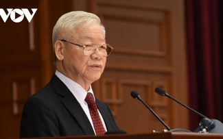 Đầu tư xây dựng đội ngũ trí thức là đầu tư cho sự phát triển bền vững