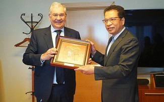 Việt Nam và Nga tăng cường hợp tác báo chí, truyền thông