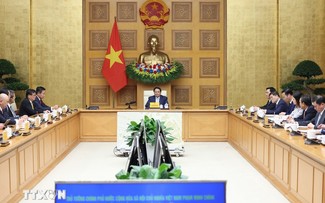 Thủ tướng Phạm Minh Chính tiếp đoàn Ủy ban kinh tế Nhật – Việt