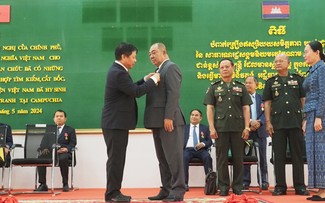 Campuchia nỗ lực phối hợp tìm kiếm, cất bốc quy tập và hồi hương hài cốt quân tình nguyện Việt Nam