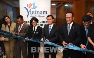 Vietnam Airlines hợp tác với Ấn Độ mở rộng “cầu hàng không”