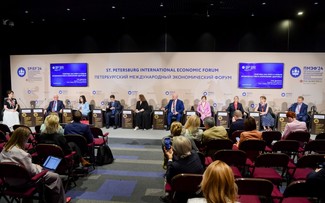 Khai mạc Diễn đàn kinh tế quốc tế St. Peterburg lần thứ 27