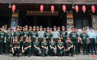 Bắt đầu Chương trình giao lưu sĩ quan trẻ Việt Nam - Trung Quốc năm 2024