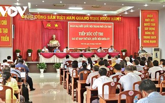 Thủ tướng Phạm Minh Chính tiếp xúc cử tri thành phố Cần Thơ
