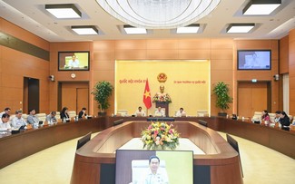 Ủy ban Thường vụ Quốc hội thông qua Nghị quyết về xếp đơn vị hành chính cấp huyện, cấp xã các tỉnh Nam Định, Sóc Trăng