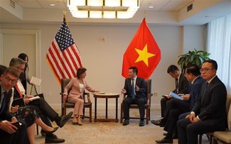 Vietnam, US foster economic, trade ties