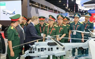 Vietnam attends Singapore Airshow 2024