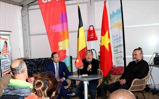 Lễ hội Manifesta (Đoàn kết) ở Bỉ tôn vinh Chủ tịch Hồ Chí Minh