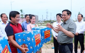 Thủ tướng Phạm Minh Chính: Quan tâm, chăm lo việc làm, sinh kế cho người dân tái định cư