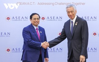 Chuyến thăm của Thủ tướng Phạm Minh Chính củng cố nền tảng vững chắc của quan hệ Singapore - Việt Nam  