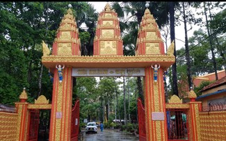 Visitar la pagoda jemer Kh’Leang, un vestigio nacional en Soc Trang