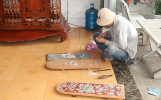 Go Cong – das berühmte Dorf für die Produktion von Altarschränken in Südvietnam