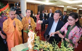 Freundschaftstreffen in Hanoi zum traditionellen Neujahrsfest einiger Länder in Asien